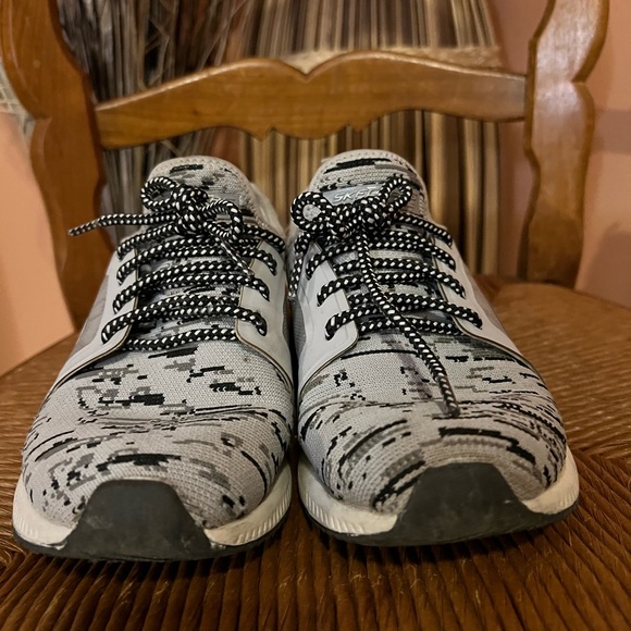 Skechers sneakers - Picture 8 of 16